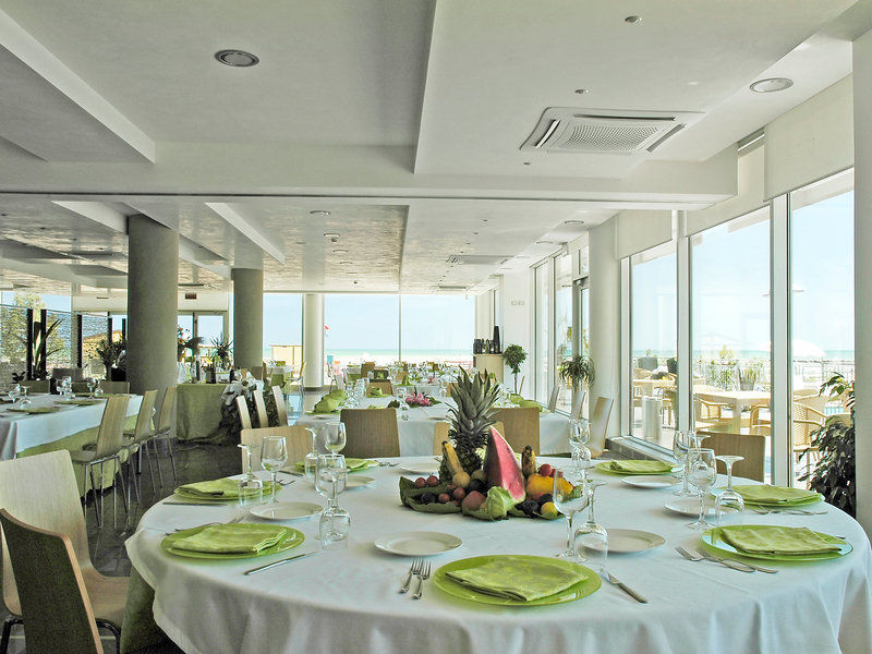Casa Del Mar Lejlighedshotel Roseto Degli Abruzzi Eksteriør billede